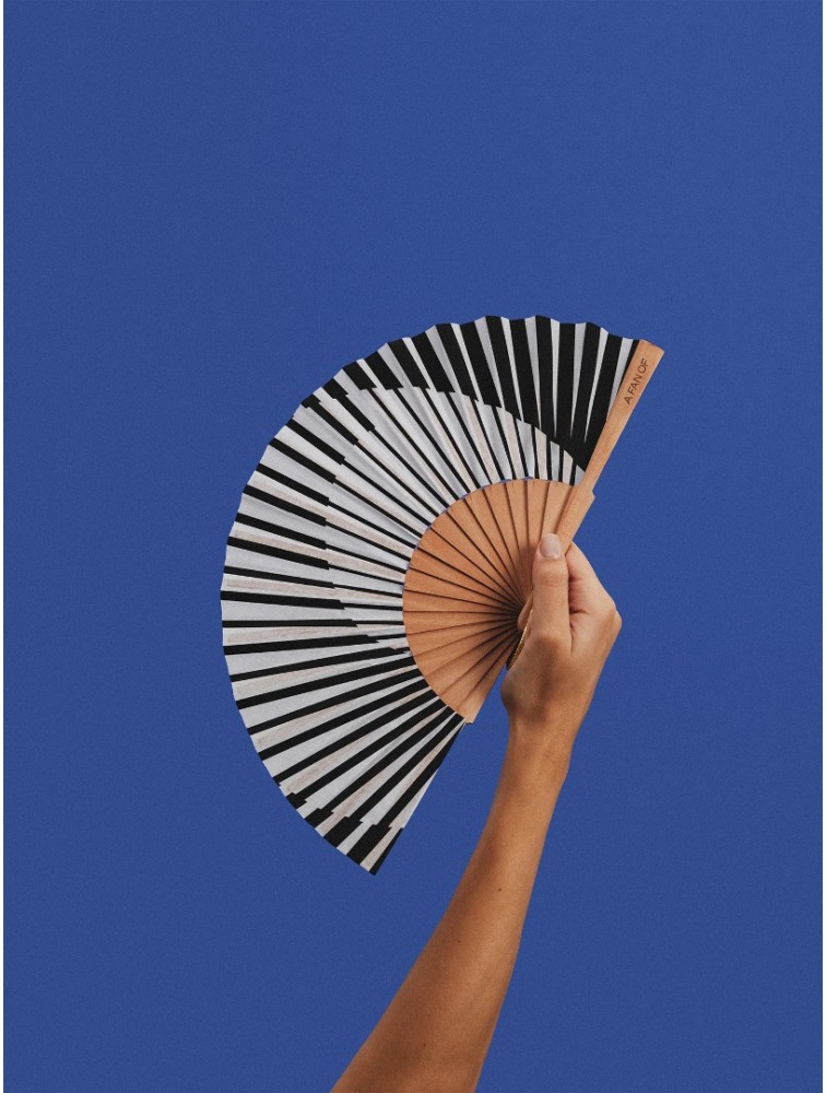 A FAN OF Minimal Melody Fan  Ασπρόμαυρη Βεντάλια