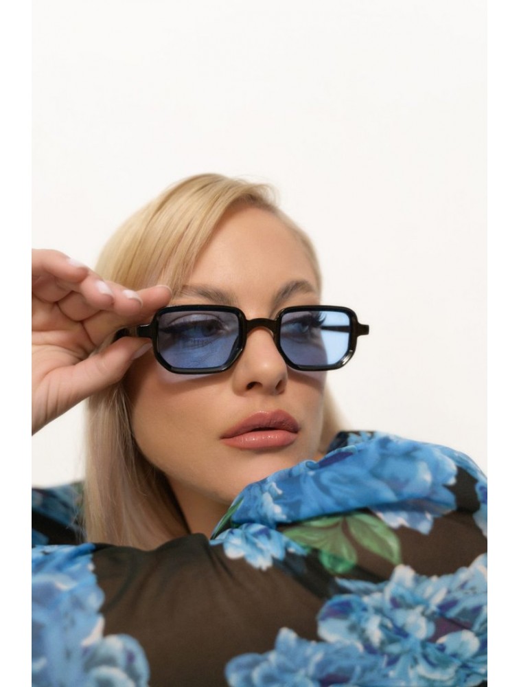 A\V SUNGLASSES Kaia Black\Blue