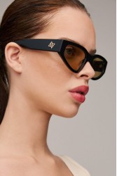 A\V SUNGLASSES Melania Black Μαύρα γυαλιά ηλίου με μπεζ φακούς