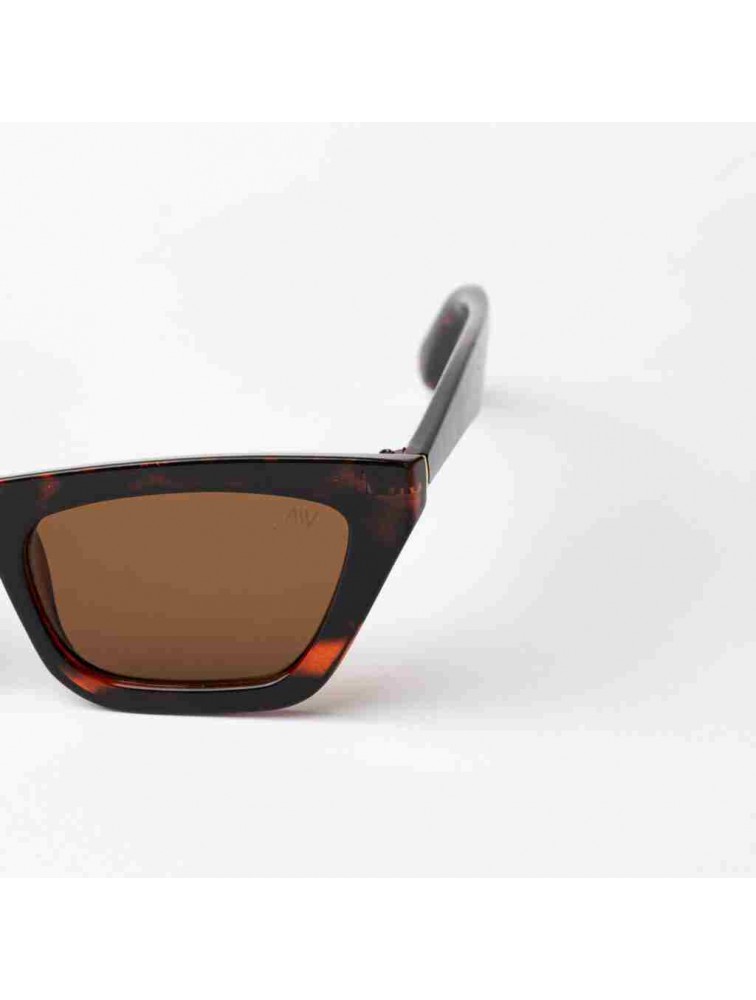 A\V SUNGLASSES Valeria Brown Sunglasses