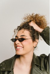 A\V SUNGLASSES Willow Black Μαύρα Γυαλιά Ηλίου