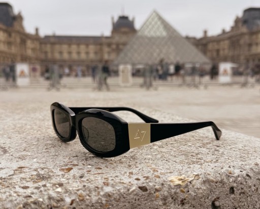 AV SUNGLASSES