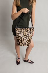 CLIC JEWELS SANDRA BUCKETBAG (animal print ponyskin/black dolaro genuine leather) Λεοπάρ τσάντα