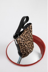CLIC JEWELS SANDRA BUCKETBAG (animal print ponyskin/black dolaro genuine leather) Λεοπάρ τσάντα