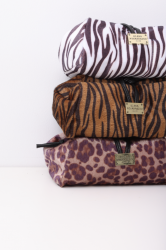 ELENA ATHANASIOU Lunchbag Animal Print Zebra Brown Γυναικείο τσαντάκι χειρός σε καφέ πριντ ζεβρας