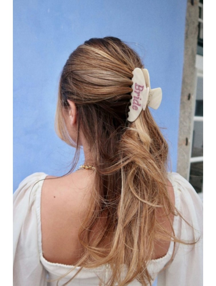 HEY BEAUTY Bride in Creamy Dreamy