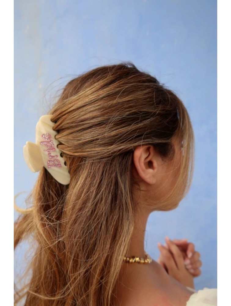 HEY BEAUTY Bride in Creamy Dreamy