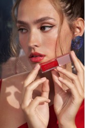 HEY BEAUTY Plump & Glow Lip Jelly in Cerise