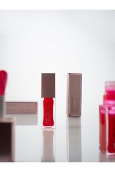 HEY BEAUTY Plump & Glow Lip Jelly in Cerise