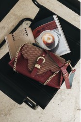 INDIVIDUAL Go Your Own Way Bordeaux Women's Leather Shoulder Bag With Gold Buckle