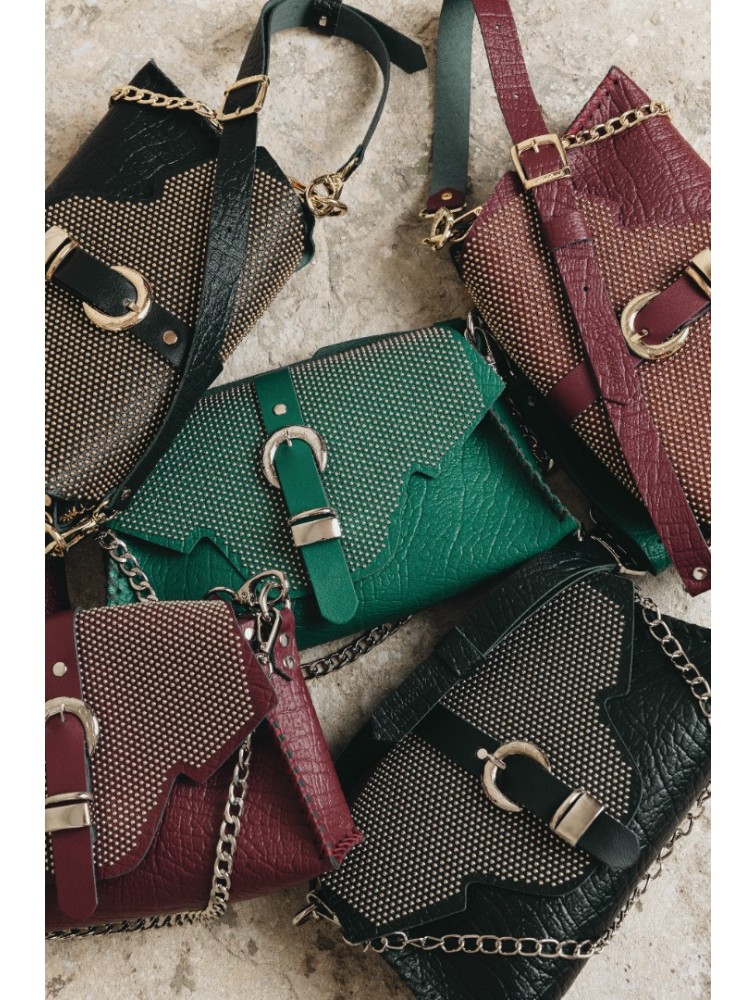 INDIVIDUAL Go Your Own Way Bordeaux Women's Leather Shoulder Bag With Gold Buckle