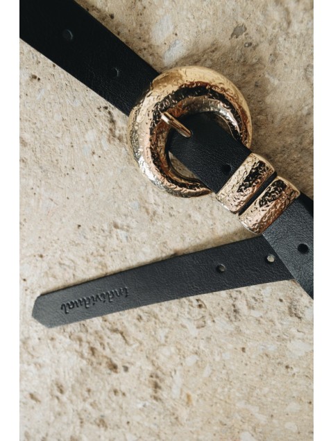 INDIVIDUAL Double Vision Μαύρη δερμάτινη ζώνη με χρυσά μεταλλικά στοιχεία