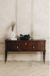 INDIVIDUAL Rushmere Black leather bag with metal elements