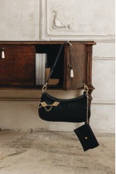 INDIVIDUAL Rushmere Black leather bag with metal elements