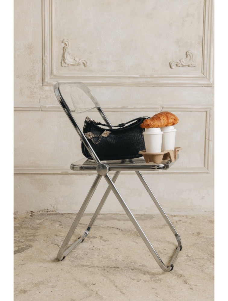 INDIVIDUAL Rushmere Black leather bag with metal elements