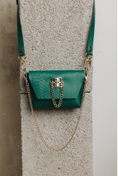 INDIVIDUAL Don't stop the dance Green leather women's shoulder bag with nickel buckle