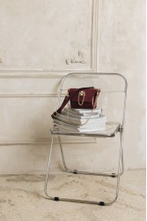 INDIVIDUAL Don't stop the dance Bordeaux leather women's shoulder bag with gold buckle