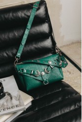 INDIVIDUAL Messy Green Leather Women's Bag With Nickel Details