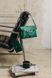 INDIVIDUAL Messy Green Leather Women's Bag With Nickel Details