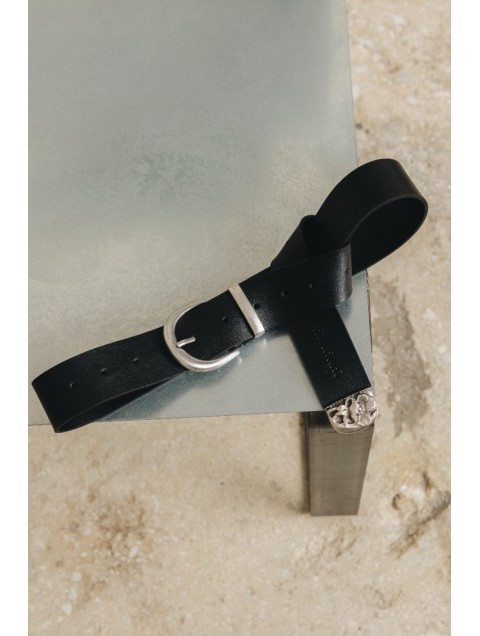 INDIVIDUAL Sweet Caroline Μαύρη δερμάτινη ζώνη με νίκελ μεταλλικά στοιχεία