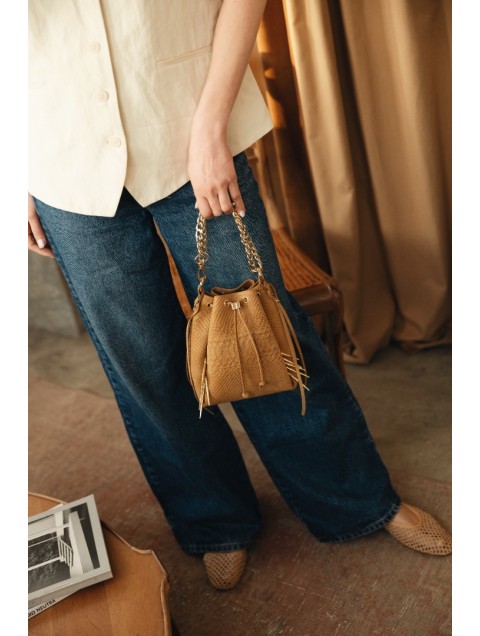 INDIVIDUAL Brake me shake me Honey Suede Women's Pouch With Gold Details