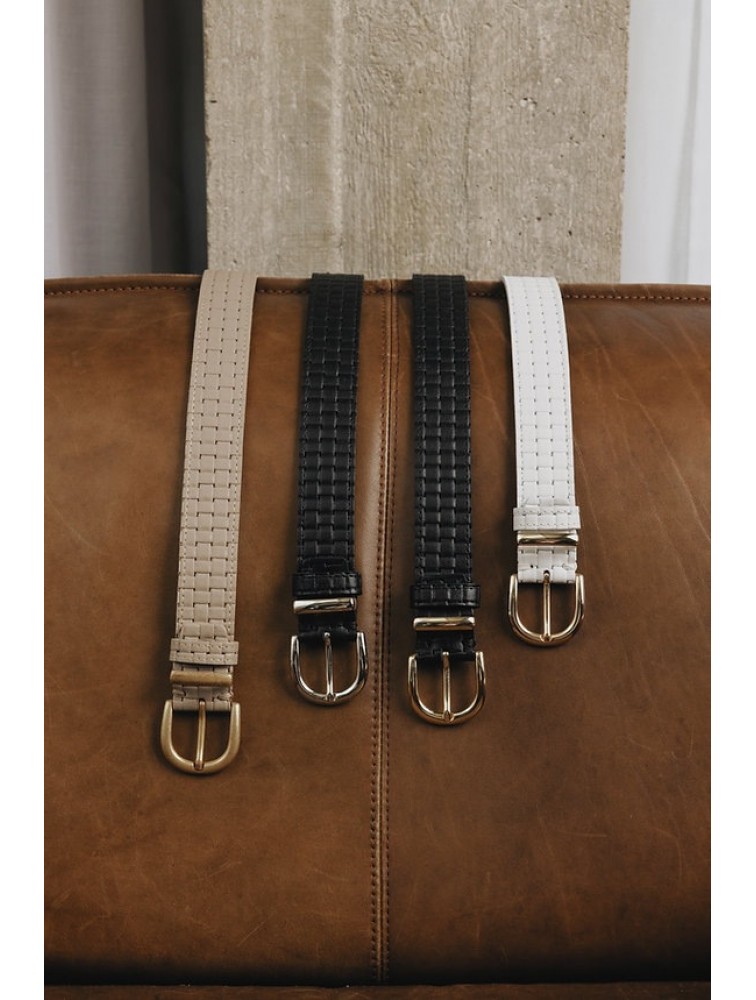 INDIVIDUAL All Right Off-White Nickel  Leather Belt