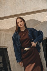 INDIVIDUAL Beautiful Scarlet Μαύρη Δερμάτινη Ζώνη με Χρυσή Αγκράφα