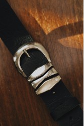 INDIVIDUAL Love Over Gold Black Nickel Leather Belt