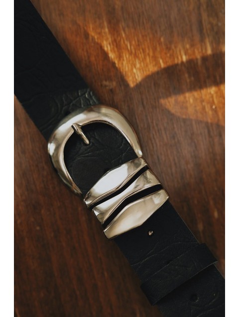 INDIVIDUAL Love Over Gold Black Nickel Μαύρη Δερμάτινη Ζώνη με Νίκελ Αγκράφα