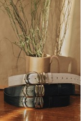 INDIVIDUAL Love Over Gold Black Nickel Leather Belt