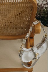 ΙΝDIVIDUAL More Than This Shoulder Bag Off-White Gold