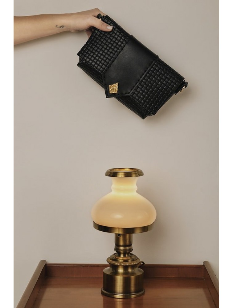 INDIVIDUAL Old and Wise Shoulder Bag Black Gold LIMITED