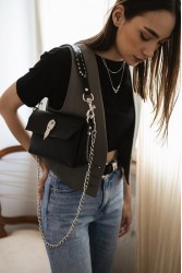 INDIVIDUAL On my Mind Shoulder Bag Black