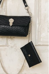 INDIVIDUAL On my Mind Shoulder Bag Black