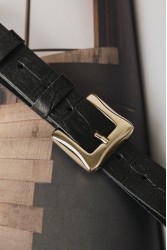 INDIVIDUAL Ordinary Black Gold Leather Belt