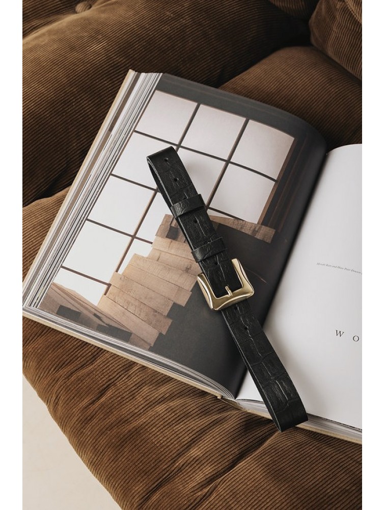INDIVIDUAL Ordinary Black Gold Leather Belt