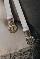INDIVIDUAL Praise You Off-White Gold Leather Belt
