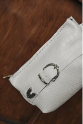INDIVIDUAL Rhiannon Clutch Bag Off-White Nickel