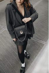 INDIVIDUAL Wings Shoulder Bag Black Nickel