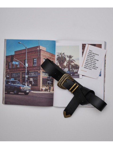 INDIVIDUAL "Treaty" Black leather belt