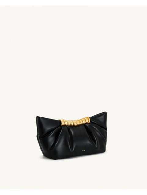 JW PEI Leia Pleated Clutch - Black Μαύρη Τσάντα Χειρός με Μεταλλικό Χερούλι