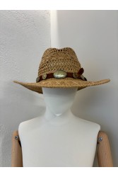 LA VITA HANDBAGS Χειροποίητο γυναικείο καπέλο στο χρώμα της ψάθας με πούπουλο