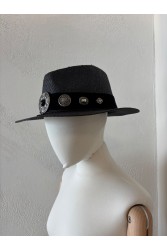 LA VITA HANDBAGS Handmade Women's Black Straw Hat With Silver Buckles