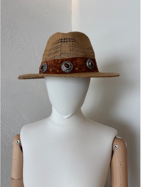 LA VITA HANDBAGS Handmade Straw Women's Beige Hat With Silver Buckles