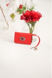 LA VITA HANDBAGS Core Cherry Handmade Leather Red Card Holder