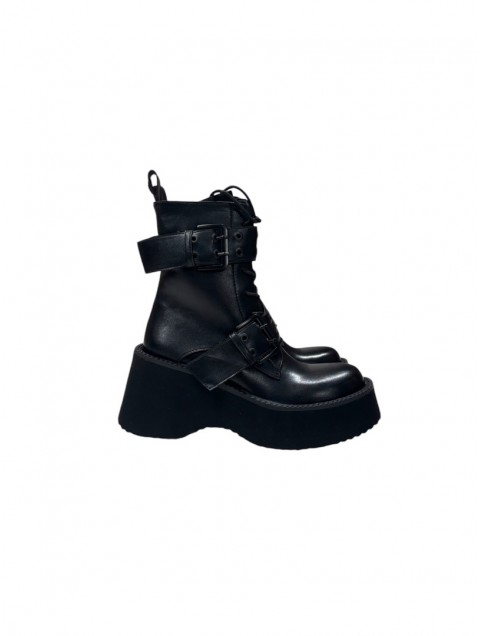 LAURA BIAGIOTTI Women's black strappy ankle boots LAURA BIAGIOTTI Women's black strappy ankle boots