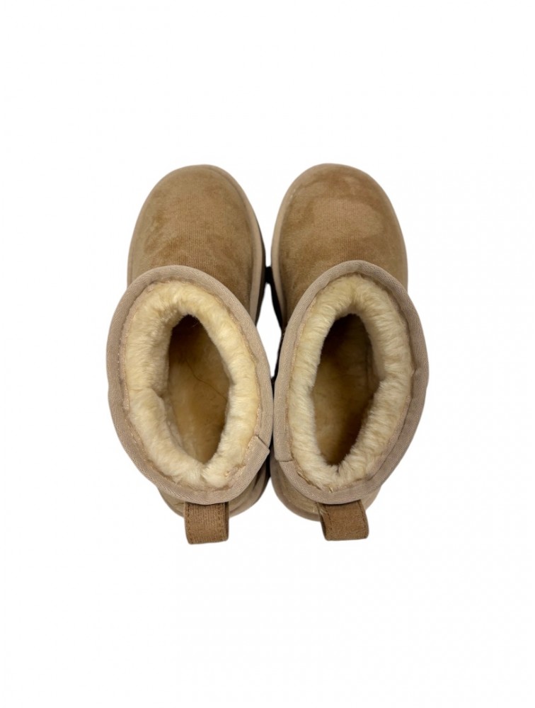 LAURA BIAGIOTTI Beige ankle boots with fur