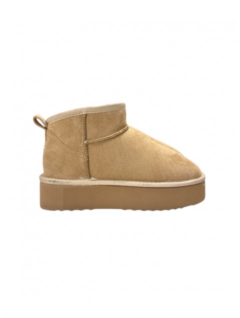 LAURA BIAGIOTTI Beige ankle boots with fur LAURA BIAGIOTTI Beige ankle boots with fur