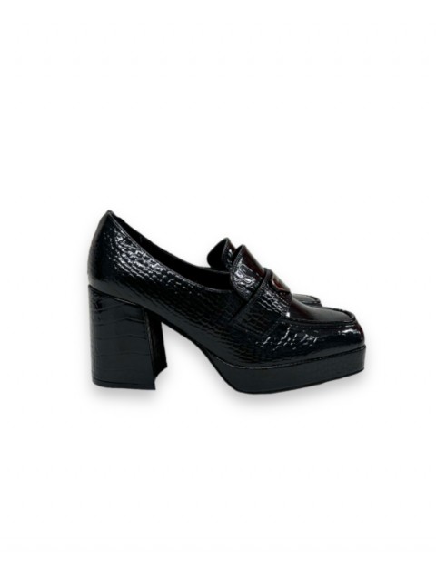 LAURA BIAGIOTTI Μαύρα λουστρίνι γυναικεία Loafers LAURA BIAGIOTTI Μαύρα λουστρίνι γυναικεία Loafers