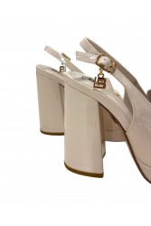 LAURA BIAGIOTTI Εκρού λουστρίνι γυναικεία Slingback Loafers